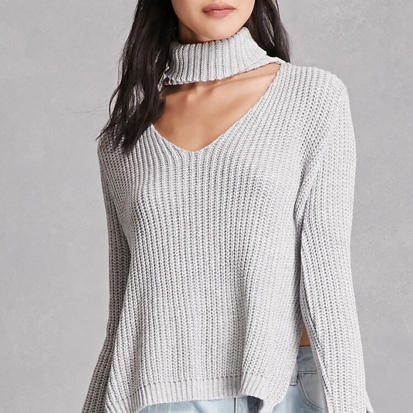 Choker neck high low sweater - Picture 2 of 2